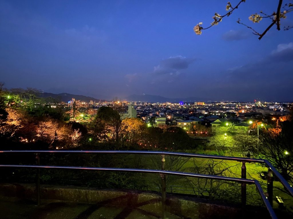  iPhone 12でナイトモードタイムラプスビデオを撮影する方法