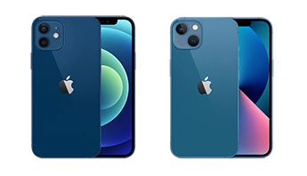 iPhone12のブルーと比較してみます。左がiPhone12、右がiPhone13です。