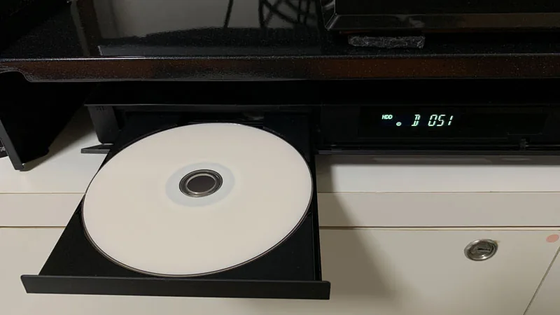 【テレビ録画機のおすすめは】外付けハードディスク VS ブルーレイレコーダー、買い替えて分かった事・違いなどを比較レビュー！