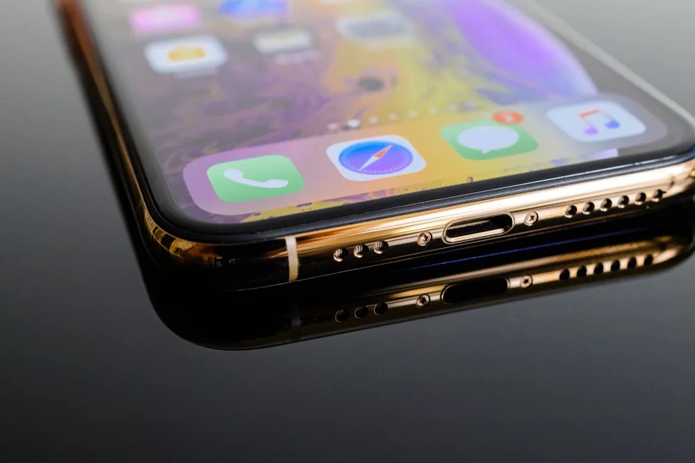 iPhoneXs Maxのサイズとは!大きさ・重さを一覧表で徹底比較!